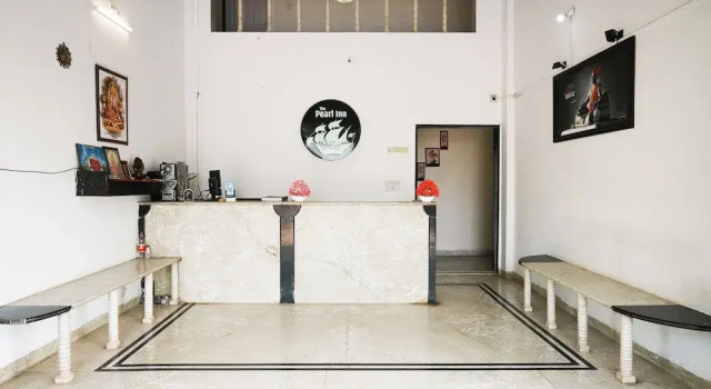 The Pearl Inn