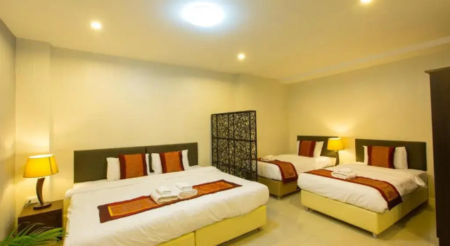 Семейный номер Standard Chiang Mai Waroros Boutique Hotel