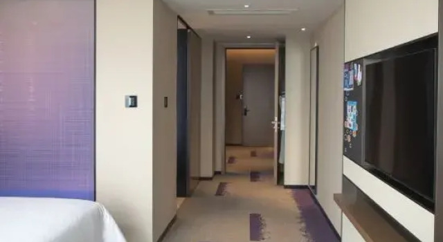 Семейный люкс Hampton by hilton jiujiang xunyang