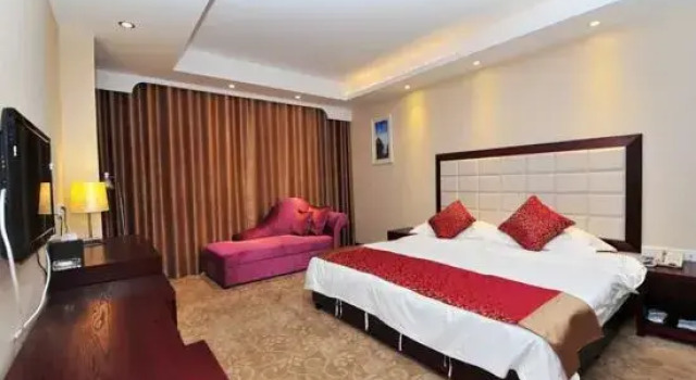 Люкс Deluxe Guoshun Holiday Hostel
