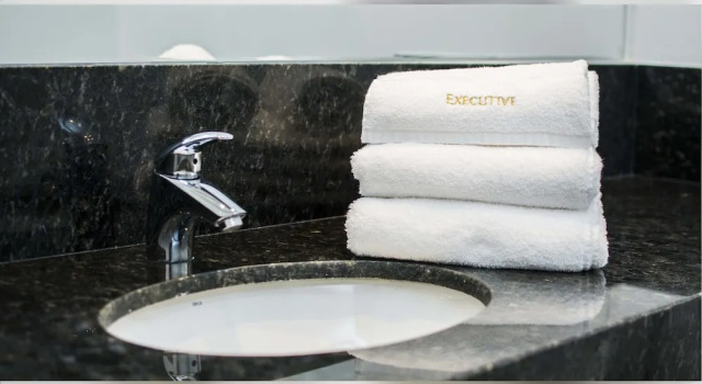 Номер Luxury Gran Executive Hotel