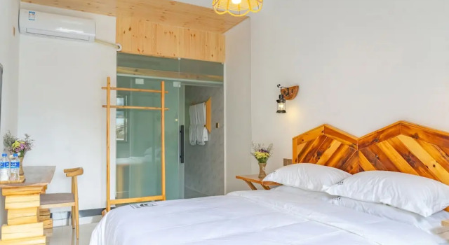 Kunming Airport Chun Zhuang Homestay, Rezerwuj Pensjonat Hotele w Kunming z parkingiem, Parking