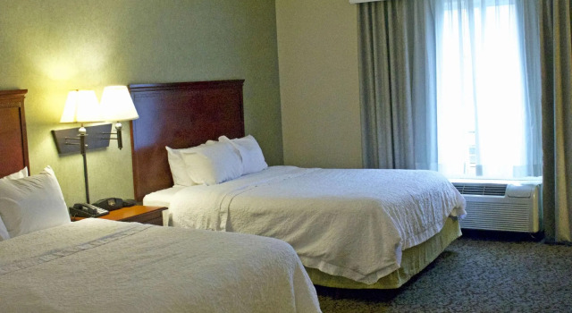 Четырёхместный номер Standard Hampton Inn Ithaca