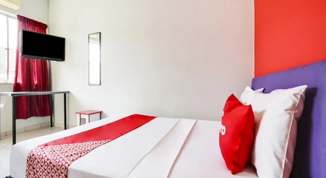 Номер Economy OYO 89615 T Family Hotel