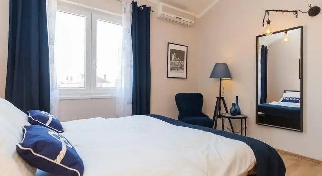 Lory In The Center Of Porec - 1 Br Apts, Забронировать Отель Пореч Poreč Riviera, рядом с Старый город Пореча