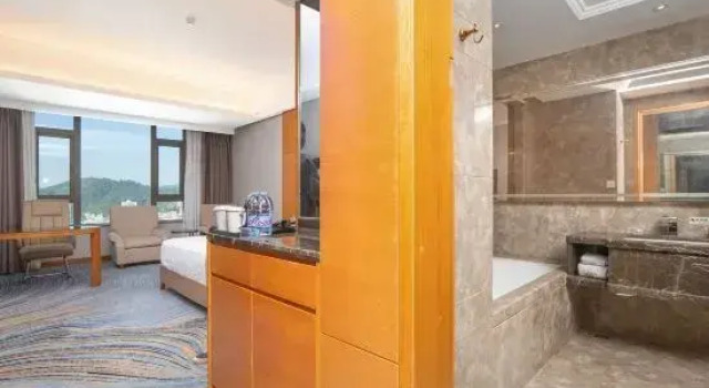 Номер Deluxe Walston International Hotel