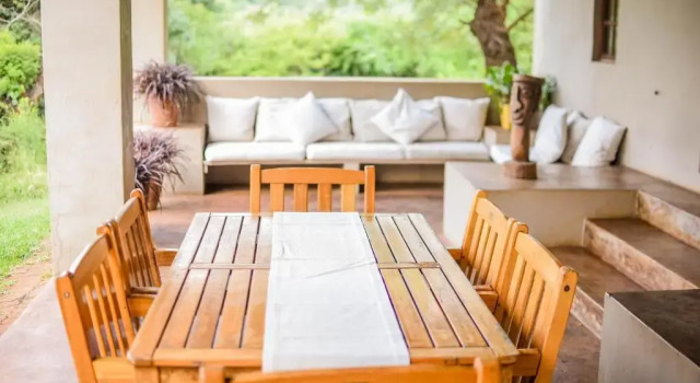 Люкс с 2 комнатами Madi a Thavha Mountain Lodge