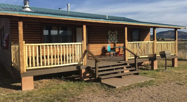 Eagle Nest Cabins & Marina, Varaa Hotelli Eagle Nest 