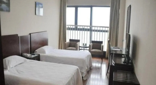 Greentree Inn Wuxi Taihu Lake Business Hotel, Prenota Hotel Hotel a Wuxi con parcheggio, Parcheggio
