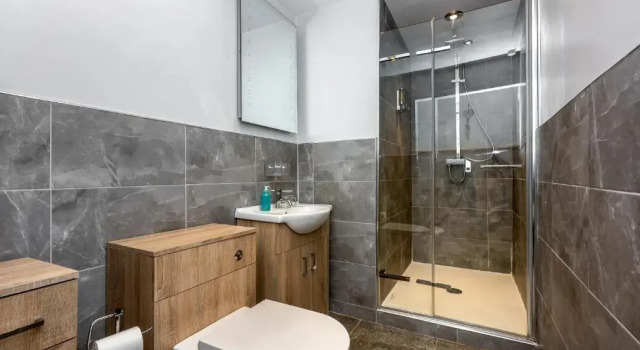 Апартаменты New Lodge Rooms- with Free Parking