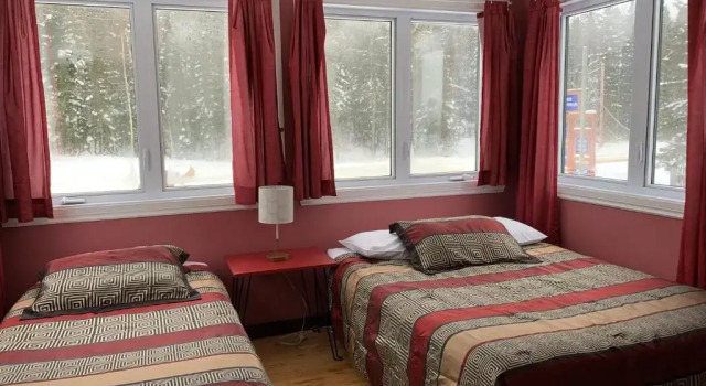 Трёхместный номер Standard L'Auberge Refuge du Trappeur Inn