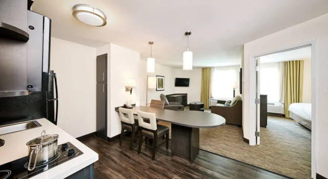Люкс c 1 комнатой Candlewood Suites Lafayette by IHG
