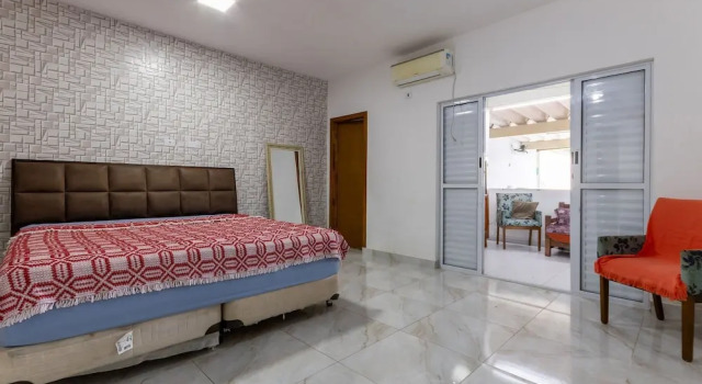 Casa  piscina a 180m da Praia Boraceia