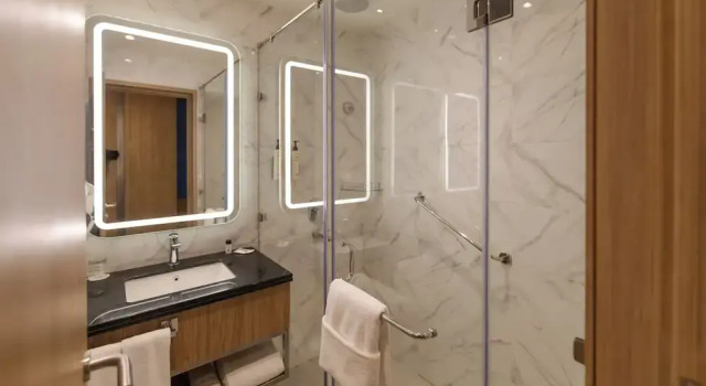 Номер Deluxe Hometel Lucknow - A Sarovar Hotel