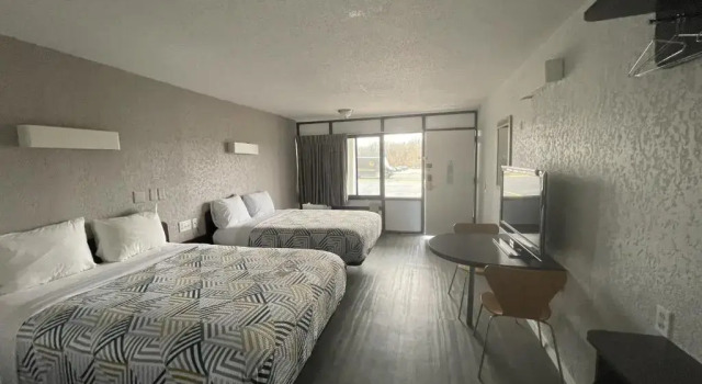 Четырёхместный номер Standard Motel 6-Sallisaw, OK