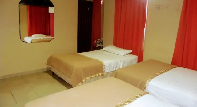 Standard Triple room Hotel Meryland
