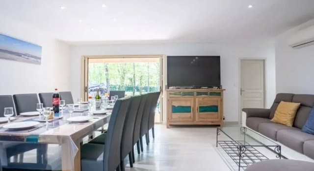 House Laouchet Bormio, Забронировать Отель Сен-Поль-ан-Борн Landes