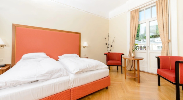 Трёхместный номер Standard с видом на парк Hotel Herzoghof