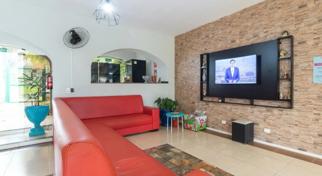 Hostel La Casa de Pedra, Забронировать Хостел Отели Пирасикаба с бассейном, Бассейн