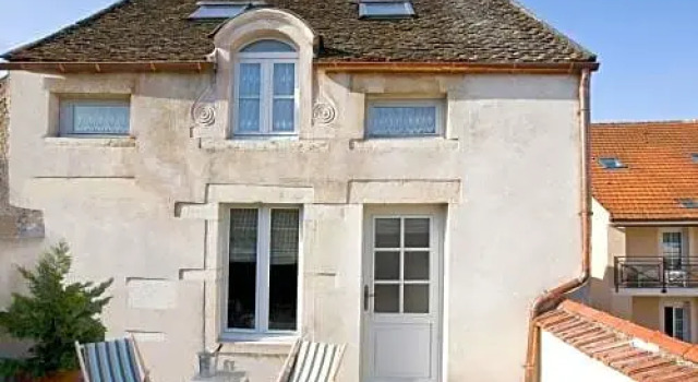 Апартаменты Logis Hotel de La Cloche