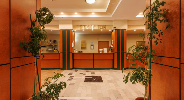 Hotel Amiral, Đặt Khách sạn Khách sạn SPA ở Mamaia-Sat, SPA