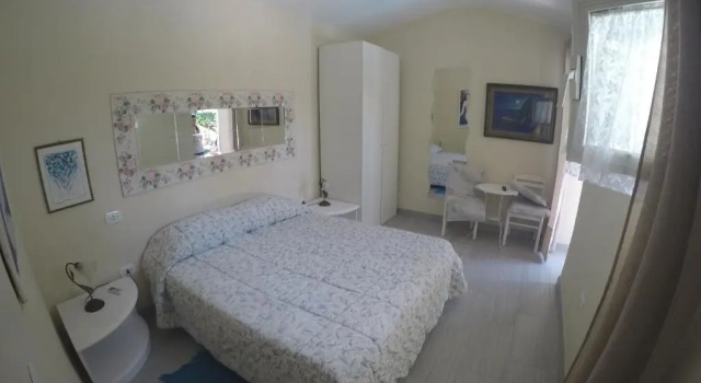 hotel la rondinella, Buchen Sie Hotel Forio di Ischia Ischia
