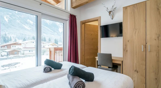 Luxurious Holiday Home in Wald in Pinzgau With Private Sauna