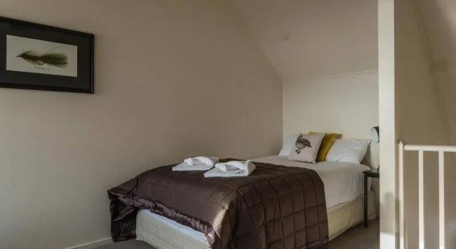 Семейный номер Standard Мансарда с видом на озеро Hawea Hotel