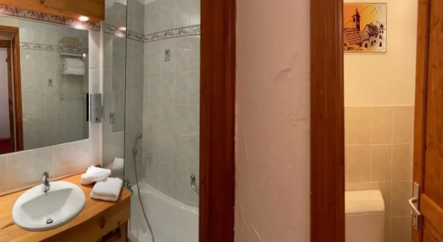 Люкс Comfort Hotel de Bourgogne