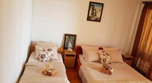 Apartment Dasic, Book Apartment Hotels in Bar with Parking, Parking
