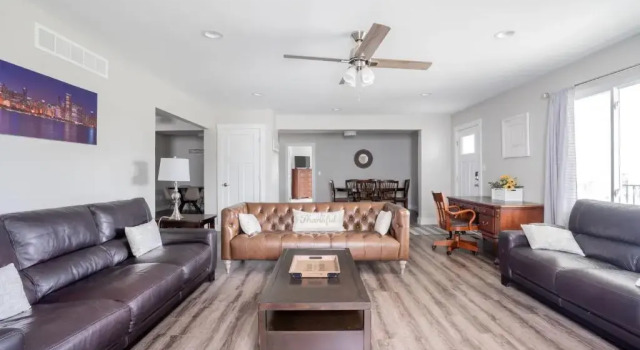 Twice as Nice! Sleeps 22, 1 minute to Ark!, Забронировать Отель Уильямстаун Northern Kentucky River Region