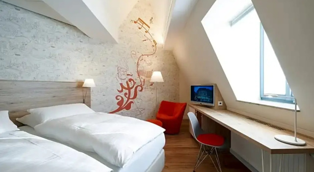 Номер Standard Мансарда Hotel VICTORIA Nürnberg