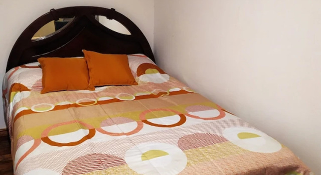 Двухместный номер Classic с балконом Hostal Latitud Ecuem