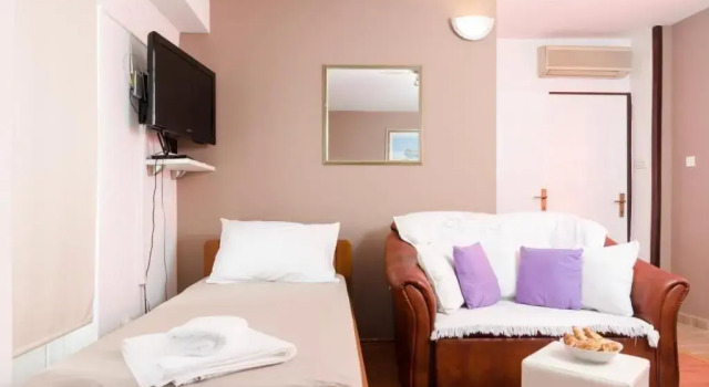 Студия Guest House Ćuk