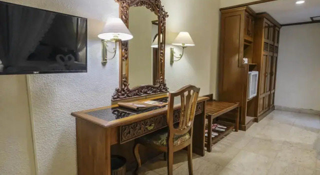 Номер Deluxe Puri Artha Hotel