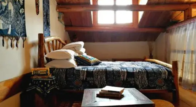 Люкс Lingshan Muwu Hostel