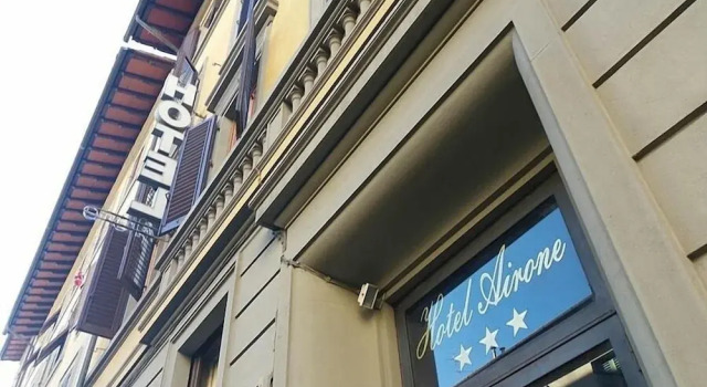 Hotel Airone