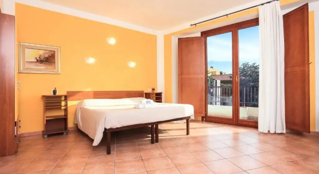 Трёхместный номер Classic с частичным видом на море Hotel Villa Piras