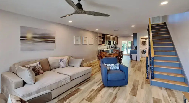 Grande Belle by Southern Vacation Rentals, Забронировать Дом для отпуска Отели Наварр с парковкой, рядом с Navarre Beach Fishing Pier, Парковка