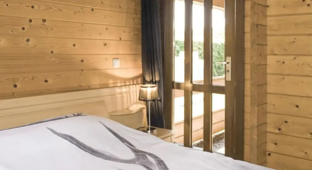 Amazing Home in Rheezerveen With 2 Bedrooms and Wifi, Rezervasyon Otel Rheezerveen 
