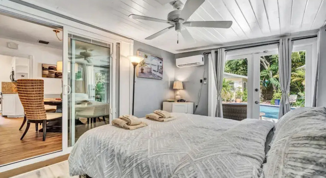 Family Home Heated Pool Victoria Park2BR, Забронировать Отель Отели Форт-Лодердейл 3 звезды, рядом с Intracoastal Waterway, 3*