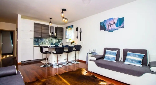 Luxuriöses Ferienwohnung Stella del Mare, Varaa Hotelli Hotellit Kvarner Islands uima-altaalla, Uima-allas
