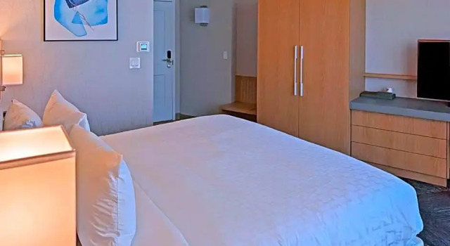 Номер Standard с видом на город Clarion Lakeside Inn & Conference Centre