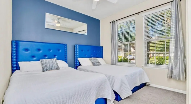 8BR Home w Private Pool Hot Tub Netflix