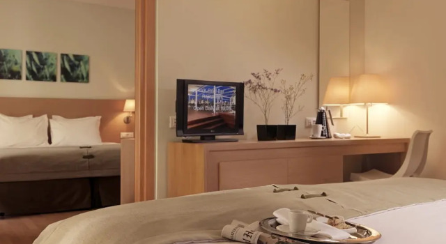 Семейный номер Standard с балконом Elefsina Hotel