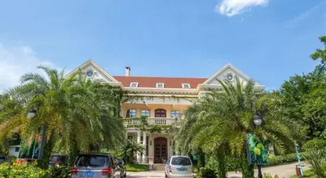 Laidun Manor, Huizhou, Boek Hotel Hotels in Guangdong met parkeren, Parkeren