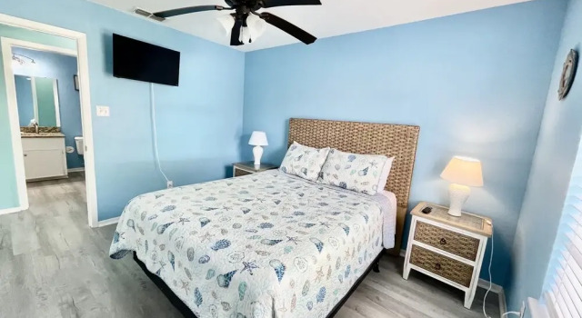 Beers And Sunshine 3 Bedroom Home by Redawning, Забронировать Дом для отпуска Виллы Порт-Аранзас, рядом с Музей города Порт-Аранзас, Вилла