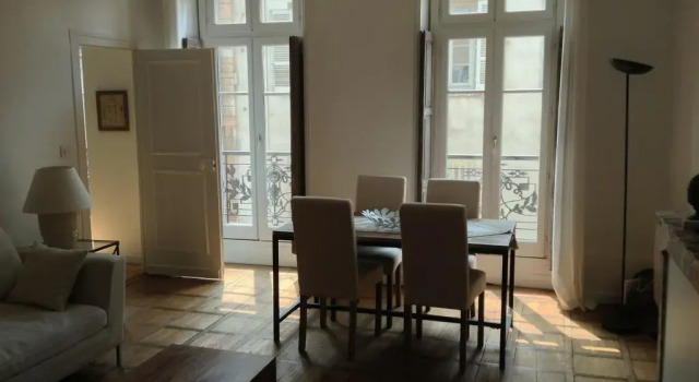 Pat & Co, Rezervasyon Daire Beaune 