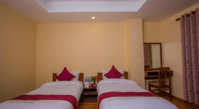 OYO 273 Hotel Rara Palace, Забронировать Отель Недорогие отели Катманду, недорого