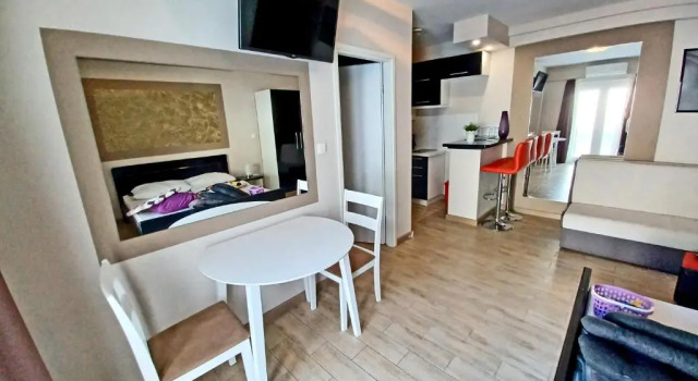 Студия Apartments Šebelja